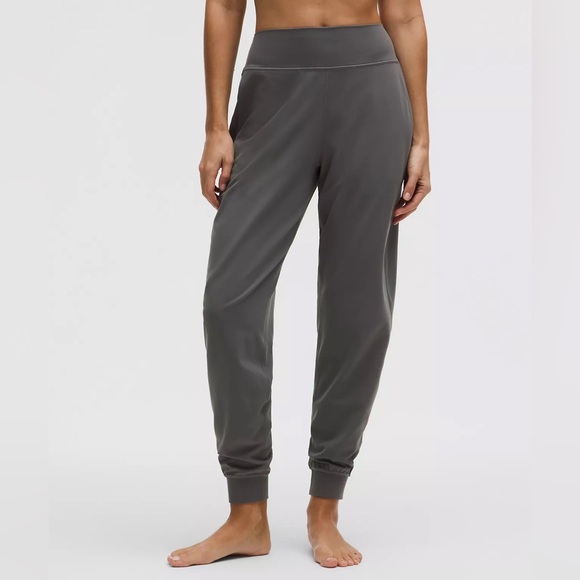 lululemon athletica Onyx Grey Align High-Rise Jogger - Picture 2 of 16
